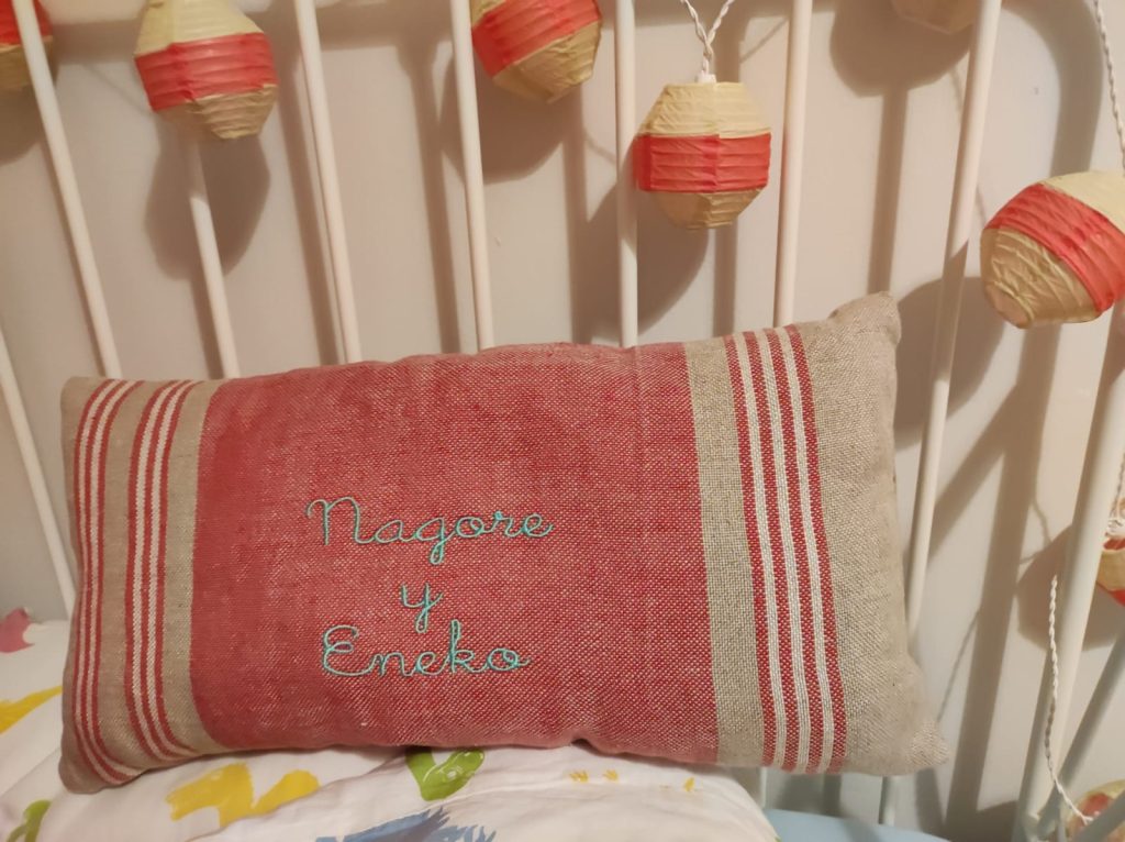 Almohada de lino para uso infantil