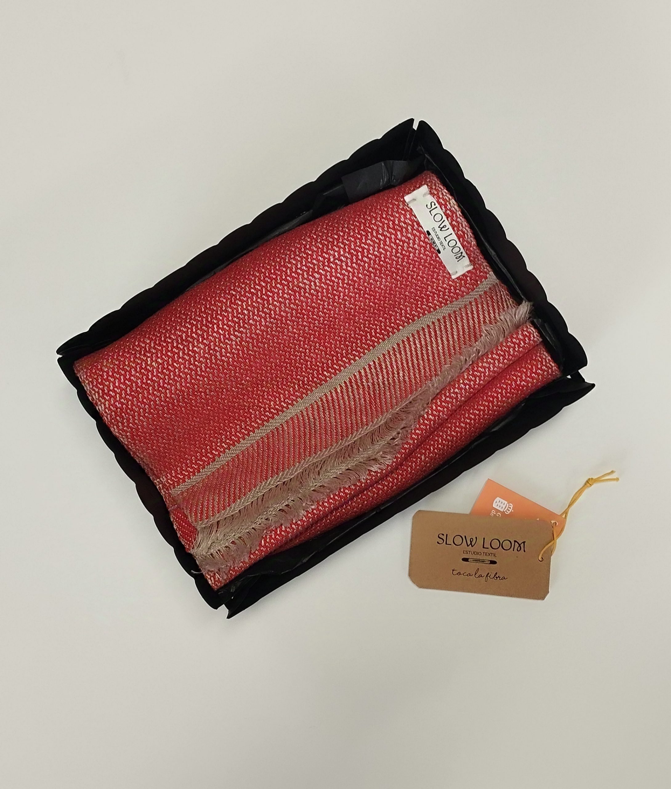 Bufanda de lino artesanal. Pieza única. Consulta disponibilidad. - Imagen 2